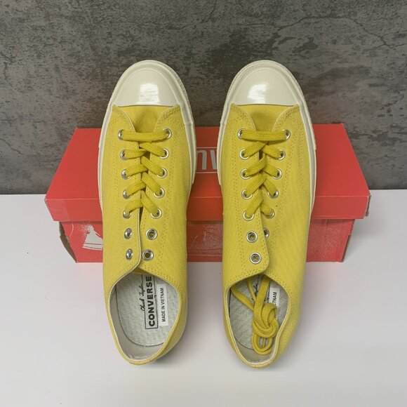 Converse Chuck Taylor Low Top Ox, Desert Gold/Navy/Gym Red, 11 Men/13 Women - Picture 4 of 6